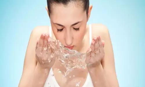 Skin Care: सोने से पहले अपनाएं ये ब्यूटी टिप्स Skin Care: सोने से पहले अपनाएं ये ब्यूटी टिप्स