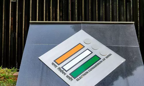 Punjab: डीसी को रिटर्निंग अधिकारियों पर नजर रखने को कहा गया Punjab: डीसी को रिटर्निंग अधिकारियों पर नजर रखने को कहा गया