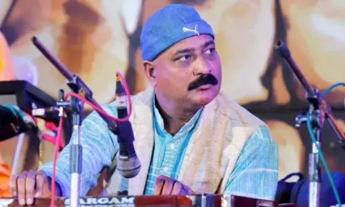 साहित्य जगत में धीरे-धीरे पग धरता नाम