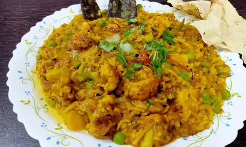 Bengali dish भोगेर खिचुरी,जाने बनाने का तरीका