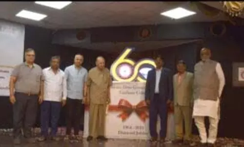 डीजी वैष्णव कॉलेज ने विश्व शिक्षक दिवस मनाया