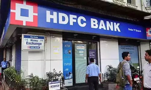 HDFC बैंक का शेयर -1.04% नीचे