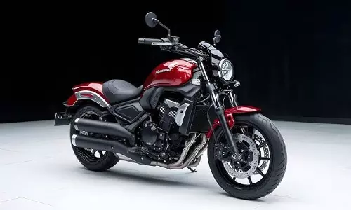 New Kawasaki वल्कन एस 2025 मॉडल जारी किया