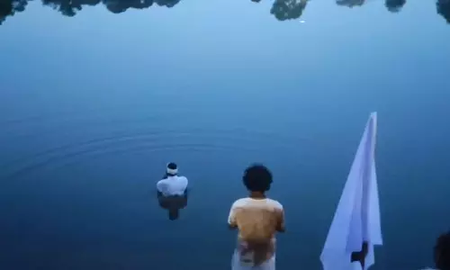 ढोंगी बाबा, अफसरों के सामने दावा हुआ फूस ढोंगी बाबा, अफसरों के सामने दावा हुआ फूस