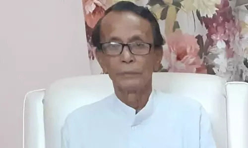 Assam : उदलगुरी जिले में सामाजिक कार्यकर्ता नब्बे वर्षीय गांधीवादी का निधन Assam : उदलगुरी जिले में सामाजिक कार्यकर्ता नब्बे वर्षीय गांधीवादी का निधन