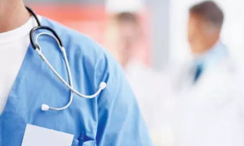 अवैध भ्रूण परीक्षण करने के आरोप में PMP को हिरासत में लिया