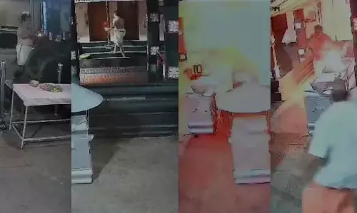 KERALA : किलिमानूर मंदिर में आग टीवीएम में जलने से मुख्य पुजारी की मौत