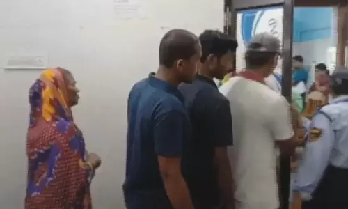 Balasore: डॉक्टरों और चिकित्सा उपकरणों की कमी से स्वास्थ्य सेवाएं ठप