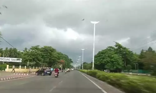 Arab Sea पर कम दबाव का क्षेत्र तीव्र होकर अवसाद में बदलने की सम्भावना Arab Sea पर कम दबाव का क्षेत्र तीव्र होकर अवसाद में बदलने की सम्भावना