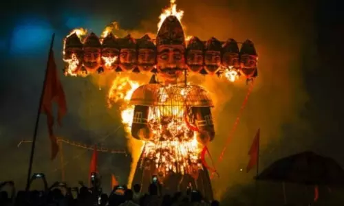 Dussehra पर रावण दहन कब किया जाता Dussehra पर रावण दहन कब किया जाता