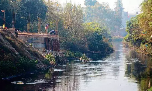 Budha Nala को बचाने की लड़ाई में बार एसोसिएशन ने समर्थन बढ़ाया Budha Nala को बचाने की लड़ाई में बार एसोसिएशन ने समर्थन बढ़ाया