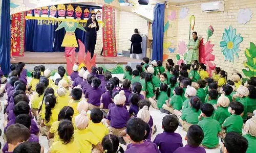 Amritsar: स्प्रिंग ब्लॉसम्स स्कूल में दशहरा