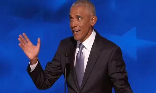 Barack Obama ने डेमोक्रेट उम्मीदवार हैरिस के लिए प्रचार किया Barack Obama ने डेमोक्रेट उम्मीदवार हैरिस के लिए प्रचार किया