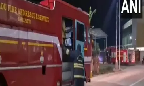 त्रिची से Sharjah जा रहा एयर इंडिया एक्सप्रेस का विमान हाइड्रोलिक खराबी के बाद सुरक्षित उतरा त्रिची से Sharjah जा रहा एयर इंडिया एक्सप्रेस का विमान हाइड्रोलिक खराबी के बाद सुरक्षित उतरा