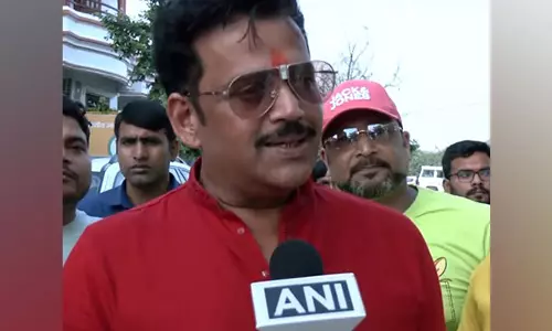 नारी शक्ति का सम्मान करना ही सच्चा धर्म है: BJP MP रवि किशन नारी शक्ति का सम्मान करना ही सच्चा धर्म है: BJP MP रवि किशन