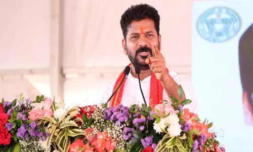 CM Revanth Reddy ने कोंडुर्ग गांव में यंग इंडिया एकीकृत आवासीय विद्यालय की आधारशिला रखी