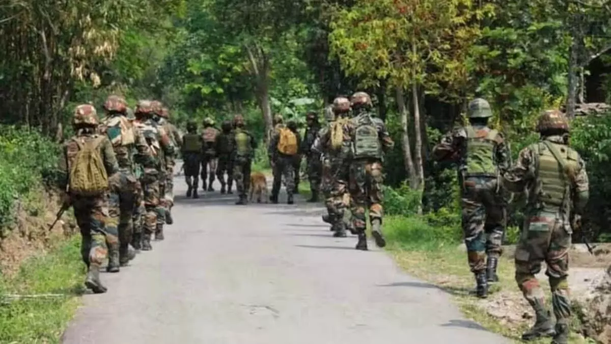 Assam Rifles ने मनाभूम रिजर्व वन में अभियान शुरू किया