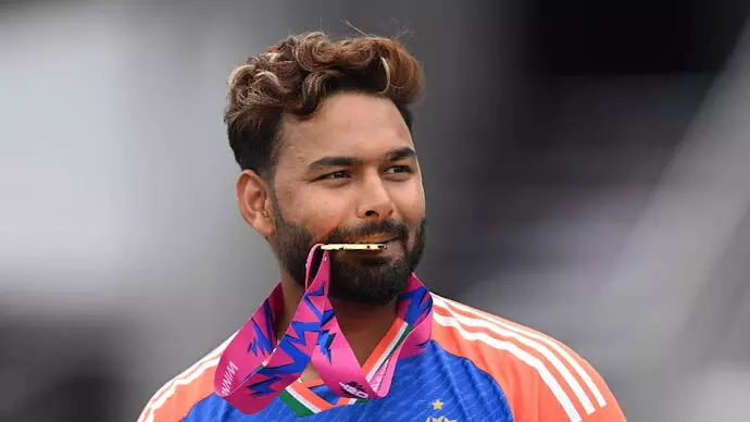 Rishabh Pant ने बताई नकली चोट की असली कहानी