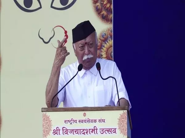 RSS प्रमुख ने ओटीटी प्लेटफार्मों के उचित विनियमन का आह्वान किया