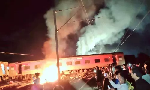 कई ट्रेनें रद्द, इस रूट पर हुआ रेल हादसा कई ट्रेनें रद्द, इस रूट पर हुआ रेल हादसा