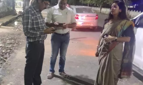 Noida: ग्रेनो प्राधिकरण दीपावली से पहले शहर की सड़कों को रोशन करेगा Noida: ग्रेनो प्राधिकरण दीपावली से पहले शहर की सड़कों को रोशन करेगा