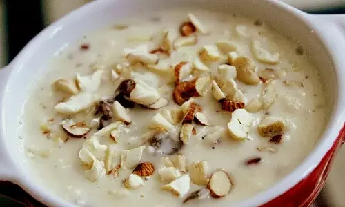 Coconut Kheer: नारियल के हलवे का भरपूर मजा लें