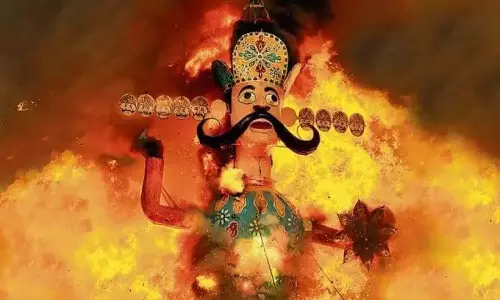 हर साल दशहरा नवरात्रि के अगले दिन मनाया जाता हर साल दशहरा नवरात्रि के अगले दिन मनाया जाता