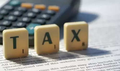 Telangana में होटल को सेवा कर वसूलने के लिए 3000 रुपये का जुर्माना भरने का आदेश