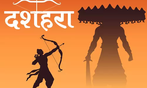 धमतरी शहर में दशहरा महोत्सव, एकलव्य खेल परिसर को बनाया गया पार्किंग स्थल