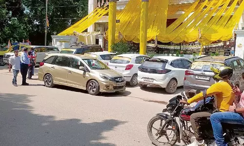 Haryana : गुरुग्राम में अवैध पार्किंग को लेकर एचएसवीपी ने गोयल को नोटिस जारी