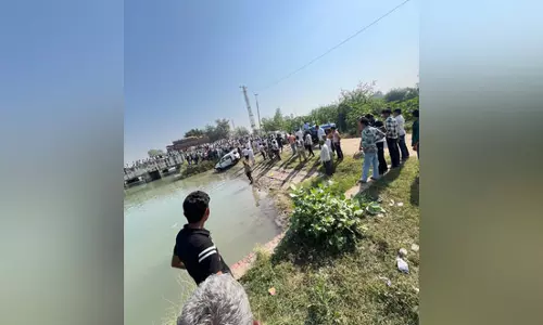 दशहरे के दिन बड़ा हादसा, एक ही परिवार के 7 लोगों की मौत