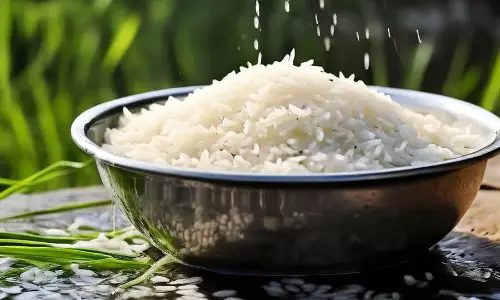 एक महीने तक सफेद चावल नहीं खाएंगे शरीर में कई आश्चर्यजनक बदलाव देखने को मिलेंगे