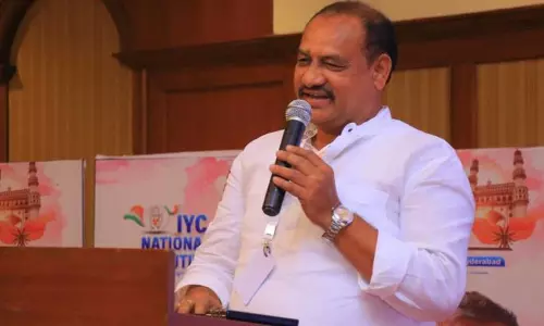 Mahesh Goud: दशहरा के बाद और भी BRS नेता कांग्रेस में शामिल  होंगे