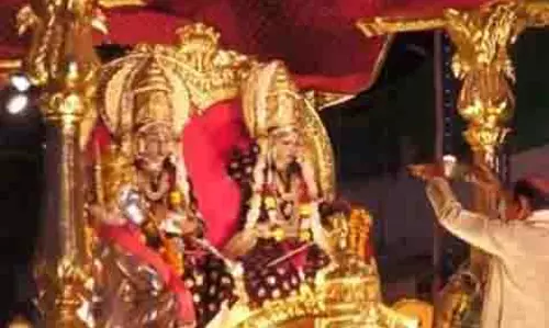 देशभर में भक्तों ने धूमधाम से मनाई Vijayadashami