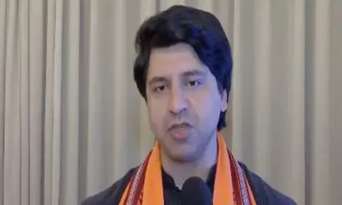 कांग्रेस एक परजीवी पार्टी बन गई है: BJP के शहजाद पूनावाला कांग्रेस एक परजीवी पार्टी बन गई है: BJP के शहजाद पूनावाला