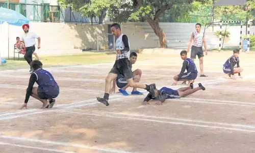 Chandigarh खेल विभाग लड़कों और लड़कियों के लिए खो-खो और हैंडबॉल टूर्नामेंट की मेजबानी करेगा Chandigarh खेल विभाग लड़कों और लड़कियों के लिए खो-खो और हैंडबॉल टूर्नामेंट की मेजबानी करेगा
