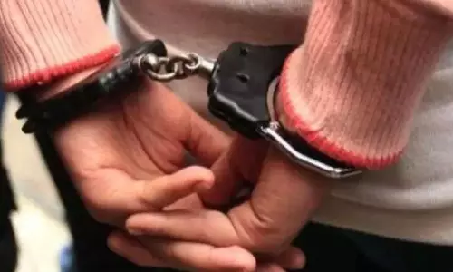 Haryana: CM नायब सिंह सैनी को जान से मारने की धमकी देने वाला व्यक्ति गिरफ्तार Haryana: CM नायब सिंह सैनी को जान से मारने की धमकी देने वाला व्यक्ति गिरफ्तार