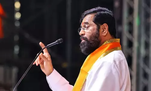 Shinde ने उद्धव पर निशाना साधा, कहा- शिवसेना  (UBT) और AIMIM में कोई अंतर नहीं
