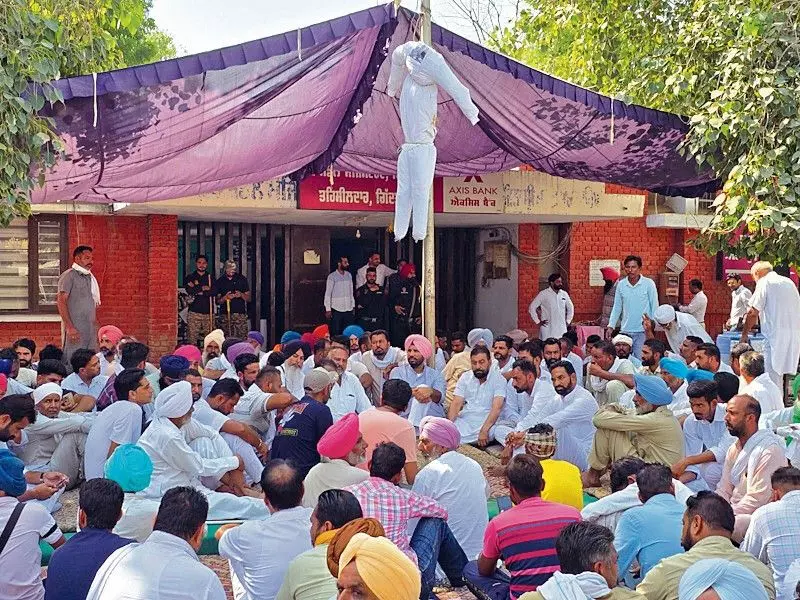 Punjab : चुनाव आयोग ने मुक्तसर के 20 गांवों में चुनाव रद्द किया