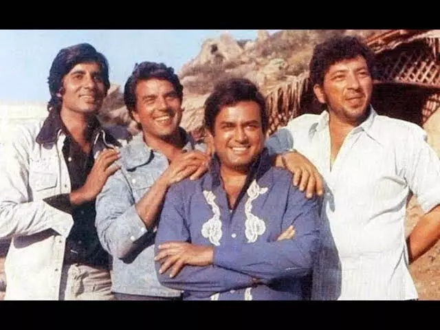 Sholay 49 साल पहले बड़े पर्दे पर आई