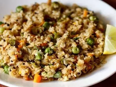 Oats Upma की ये रेसिपी जरूर ट्राई करनी चाहिए