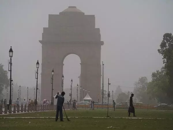 शाम 4 बजे के AQI बुलेटिन के अनुसार दिल्ली का दैनिक औसत वायु गुणवत्ता सूचकांक 224 रहा