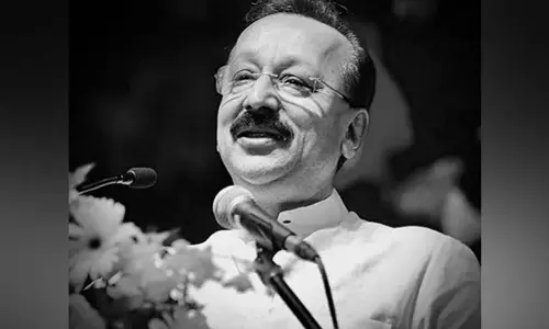 बाबा सिद्दीकी को दो गोलियां लगीं, प्रयासों के बावजूद उनकी मौत हो गई बाबा सिद्दीकी को दो गोलियां लगीं, प्रयासों के बावजूद उनकी मौत हो गई
