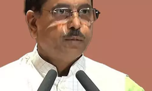 क्या आपमें कोई शर्म नहीं बची है, प्रल्हाद जोशी ने हुबली दंगा केस वापस लेने पर सीएम सिद्दारमैया से किया सवाल