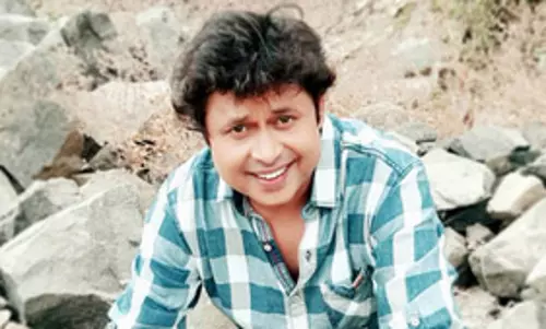 योगेश त्रिपाठी ने दशहरे से जुड़ी अपनी बचपन की यादें साझा की योगेश त्रिपाठी ने दशहरे से जुड़ी अपनी बचपन की यादें साझा की