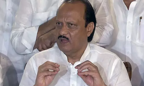 Ajit Pawar ने बाबा सिद्दीकी की हत्या का राजनीतिकरण बंद करने का किया आग्रह Ajit Pawar ने बाबा सिद्दीकी की हत्या का राजनीतिकरण बंद करने का किया आग्रह
