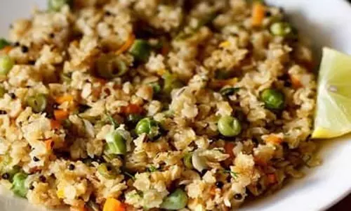 Oats Upma की ये रेसिपी जरूर ट्राई करनी चाहिए Oats Upma की ये रेसिपी जरूर ट्राई करनी चाहिए
