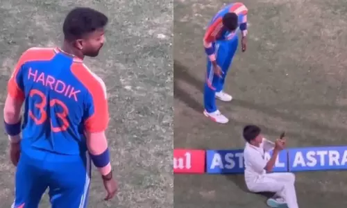 Hardik Pandya के लिए बॉल बॉय का दिन Hardik Pandya के लिए बॉल बॉय का दिन