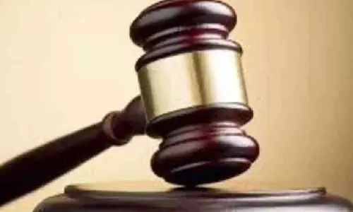 Calcutta: त्रिधारा सम्मिलनी पंडाल के बाहर प्रदर्शन कर रहे नौ लोगों को हाईकोर्ट ने जमानत दी
