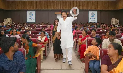 अंतर्राष्ट्रीय मर्लिन पुरस्कार विजेता जादूगर Muthukad ‘समावेशी भारत’ अभियान में शामिल हुए अंतर्राष्ट्रीय मर्लिन पुरस्कार विजेता जादूगर Muthukad ‘समावेशी भारत’ अभियान में शामिल हुए